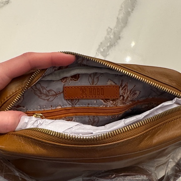 HOBO Women's Bag in brown - Picture 7 of 7